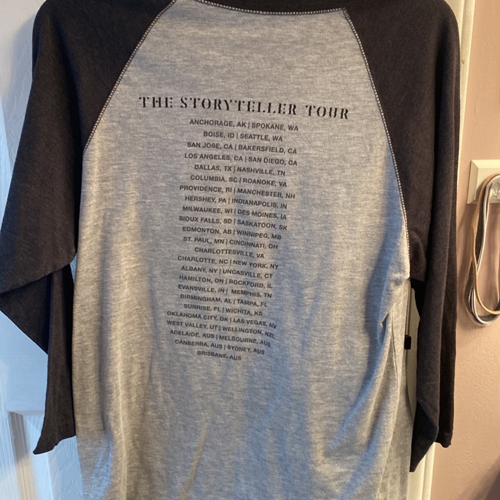 Carrie Underwood Shirt